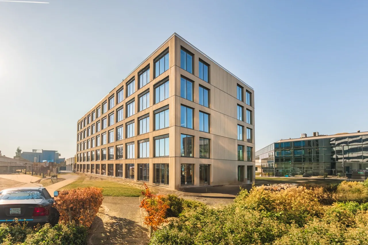 Modern office architecture